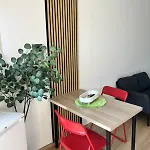 Loft 421 *